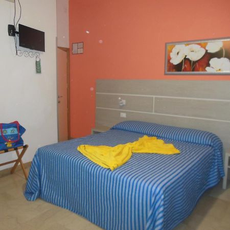 Hotel Edy Rimini Ngoại thất bức ảnh