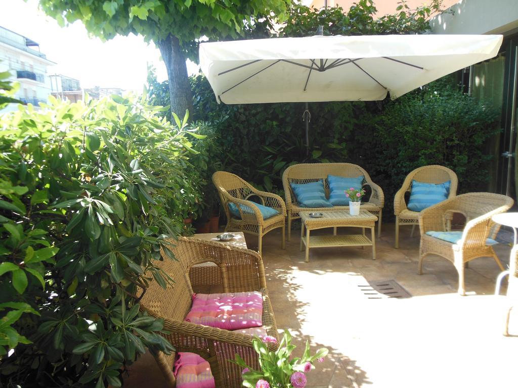 Hotel Edy Rimini Ngoại thất bức ảnh