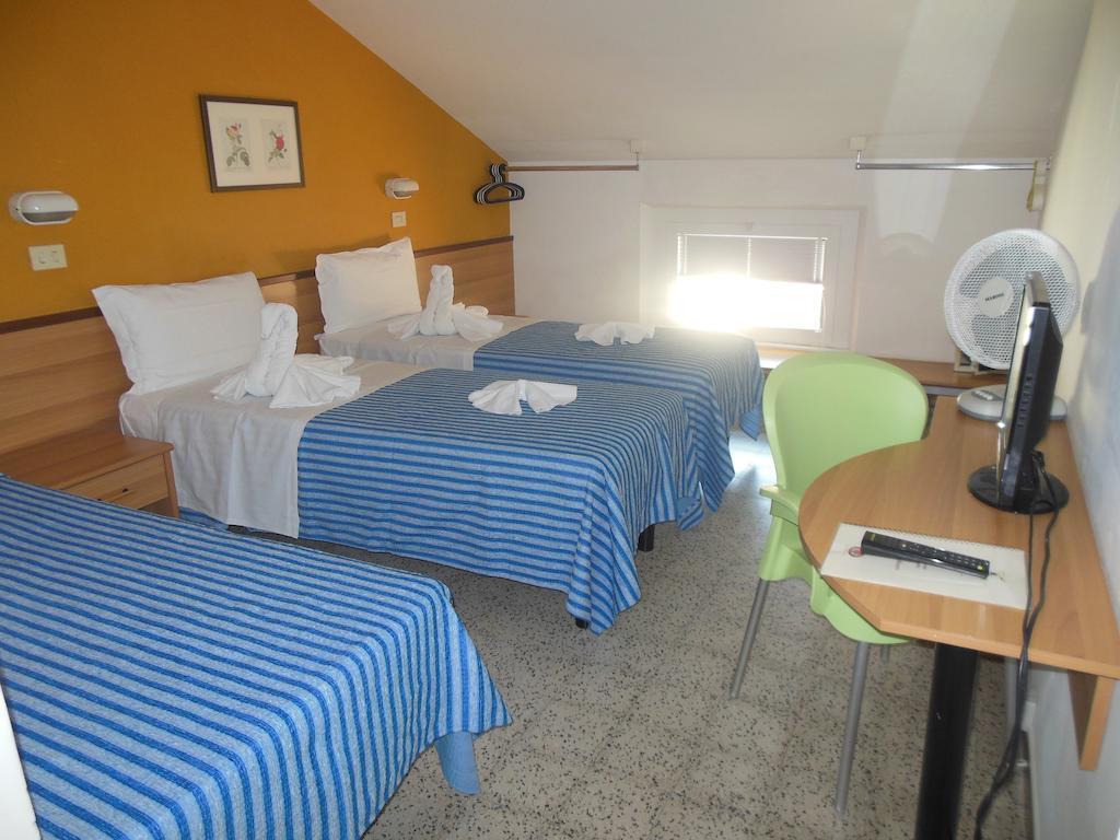 Hotel Edy Rimini Ngoại thất bức ảnh
