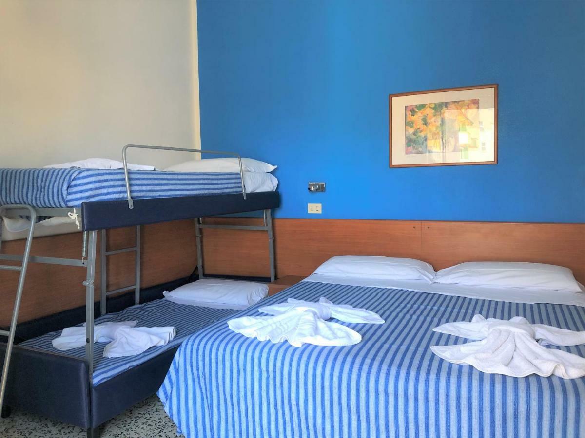 Hotel Edy Rimini Ngoại thất bức ảnh