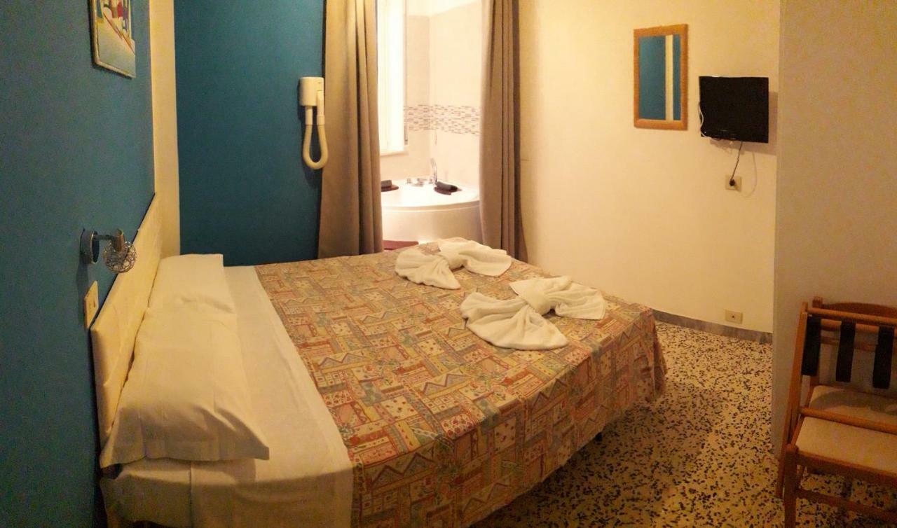 Hotel Edy Rimini Ngoại thất bức ảnh