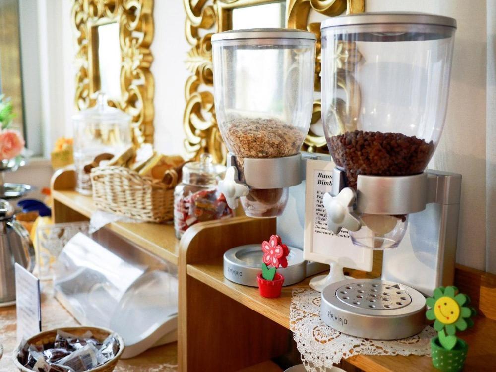 Hotel Edy Rimini Ngoại thất bức ảnh