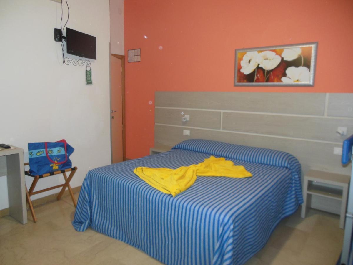 Hotel Edy Rimini Ngoại thất bức ảnh