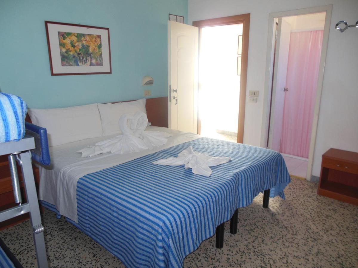Hotel Edy Rimini Ngoại thất bức ảnh
