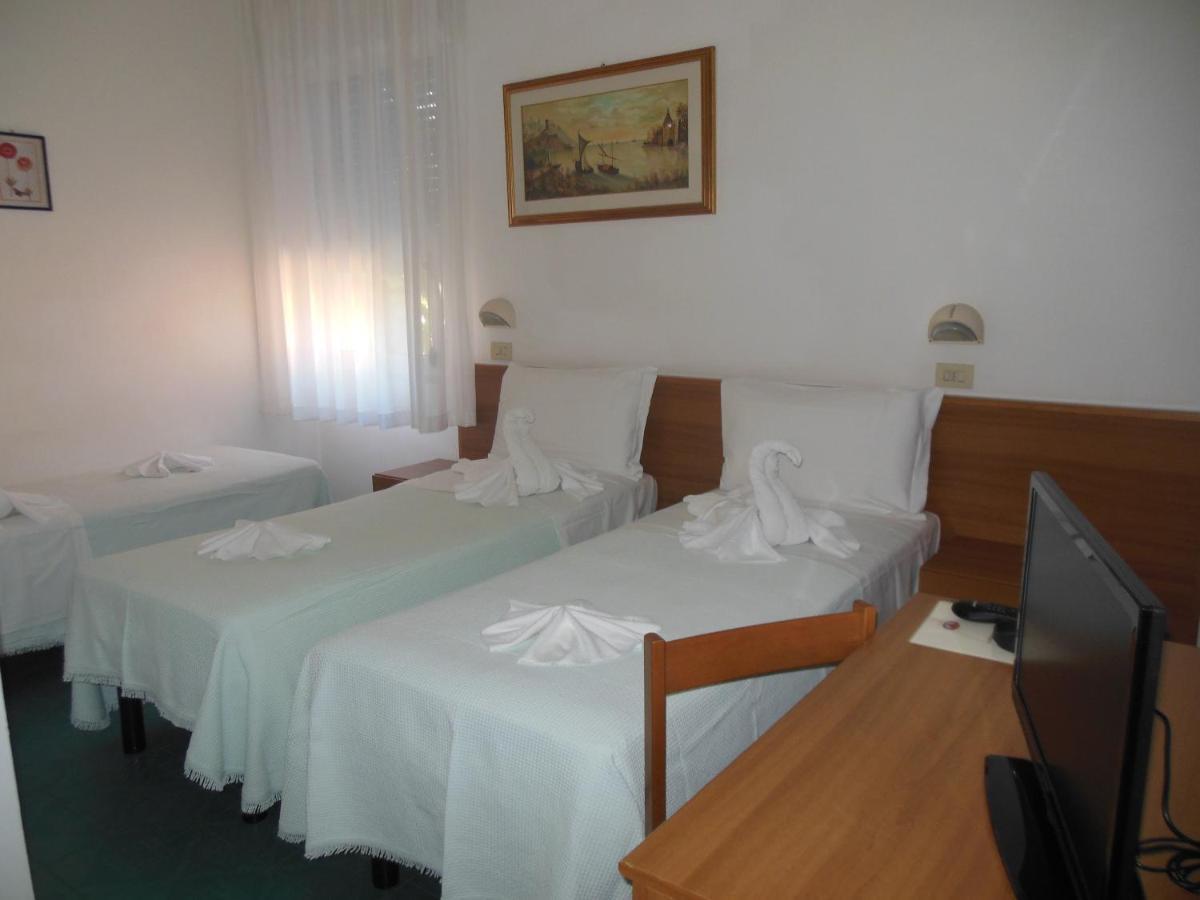 Hotel Edy Rimini Ngoại thất bức ảnh