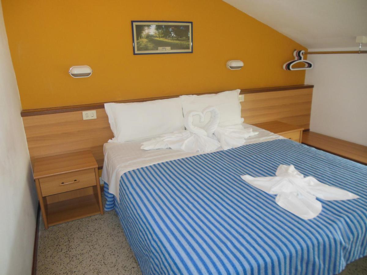 Hotel Edy Rimini Ngoại thất bức ảnh